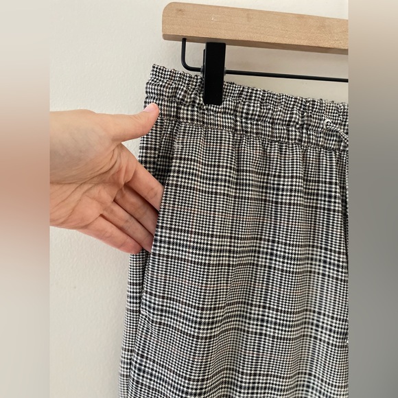 H&M Women’s Slim Fit Ankle Length Plaid Trouser Jogger Pants - Picture 4 of 9